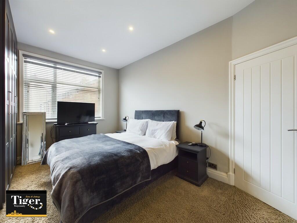 CAM03440G0-PR0006...