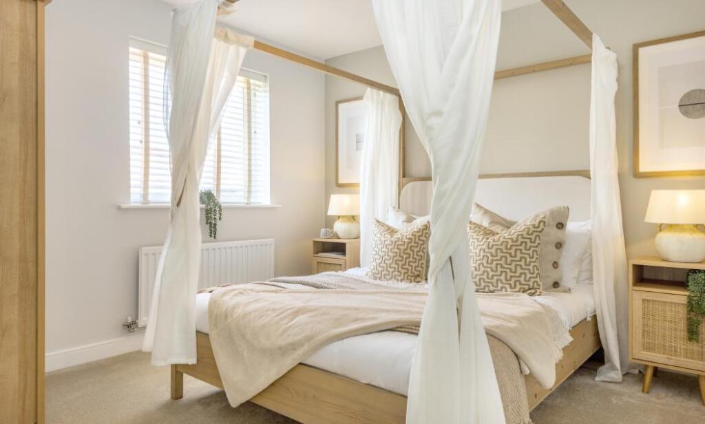 Dandara - Wittering Place - The Penshurst, Home 48