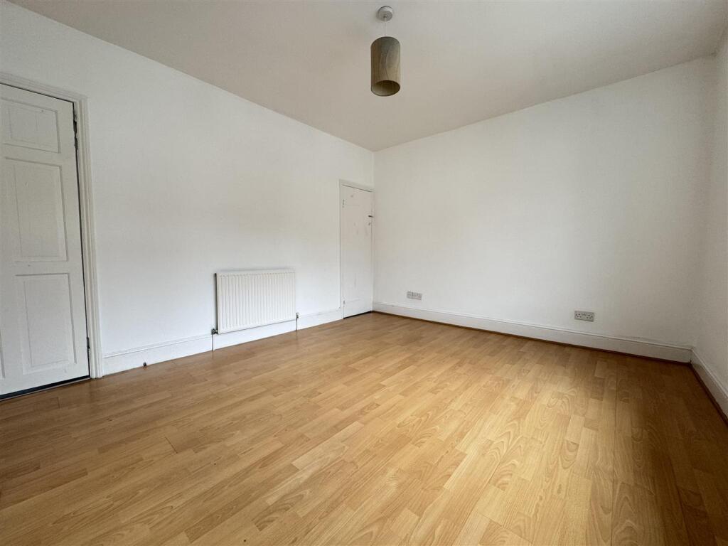 Photo 27-08-2025, 12 13 03.jpg