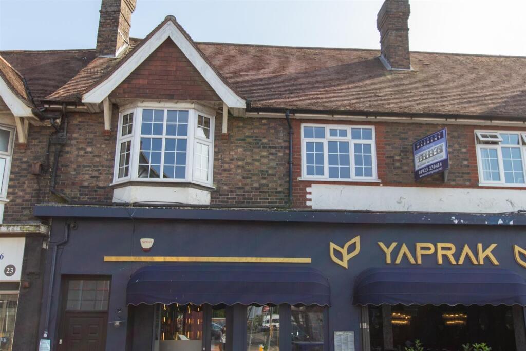 25a Station Rd - Front.jpg