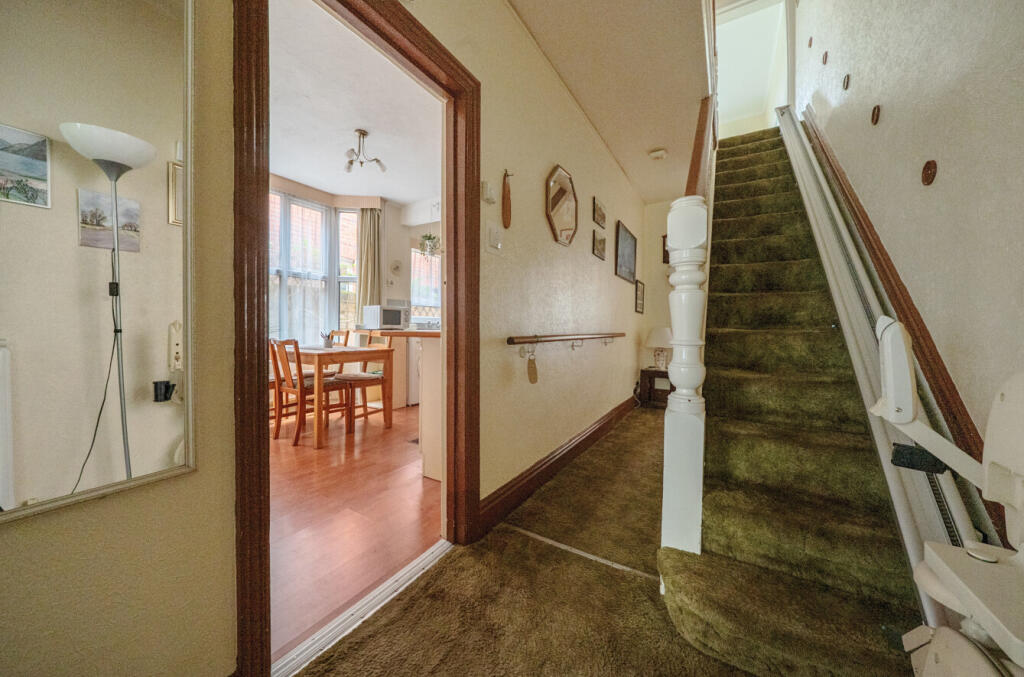 1369082-36-68ed3d...