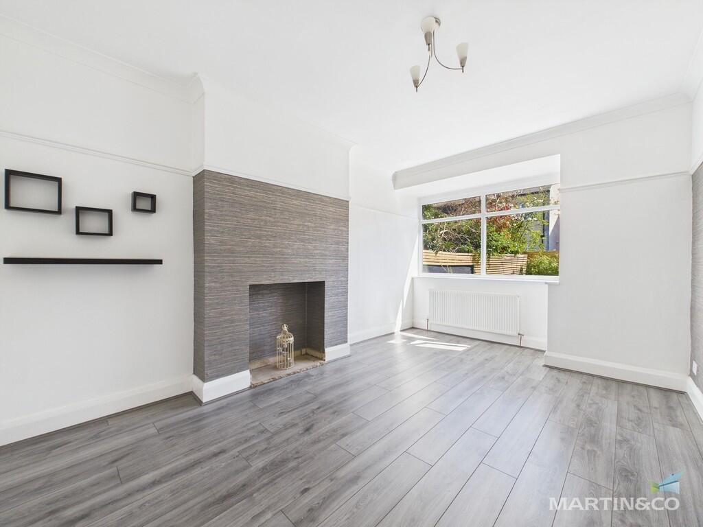 CAM03111G0-PR0295...