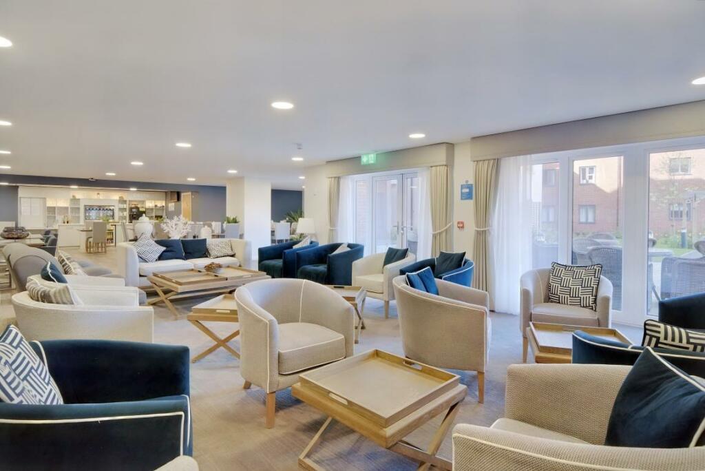 8549062-interior17 (Medium).JPG