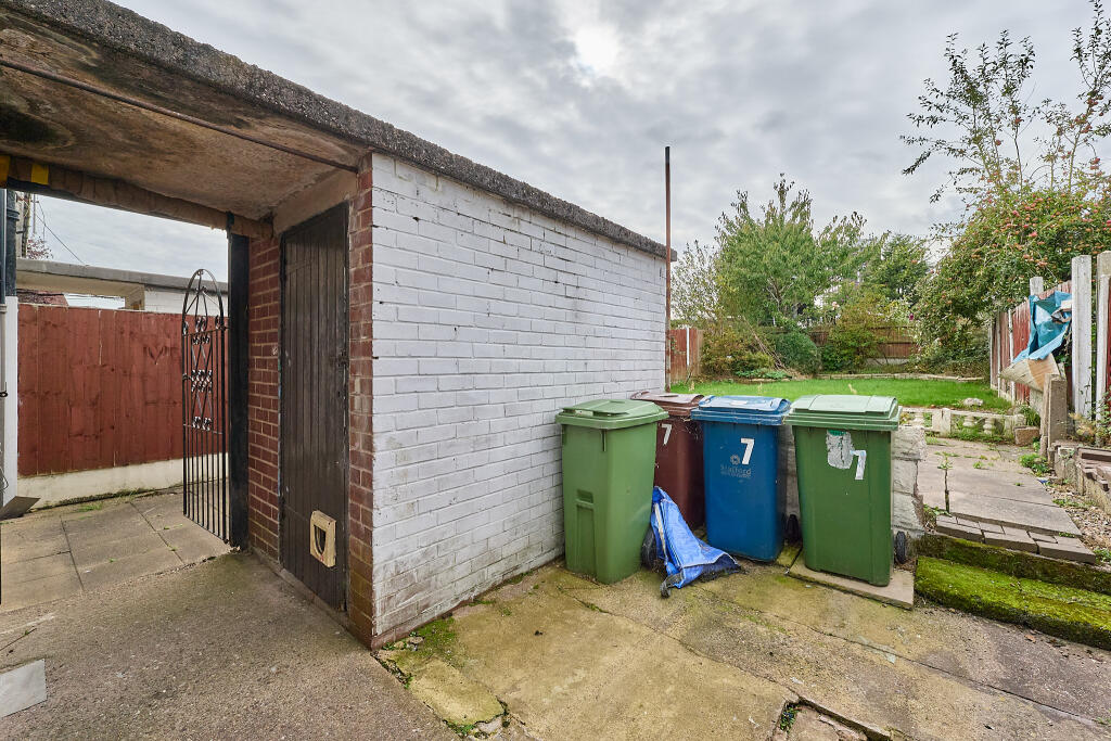 P1608311 T202509291838.jpg