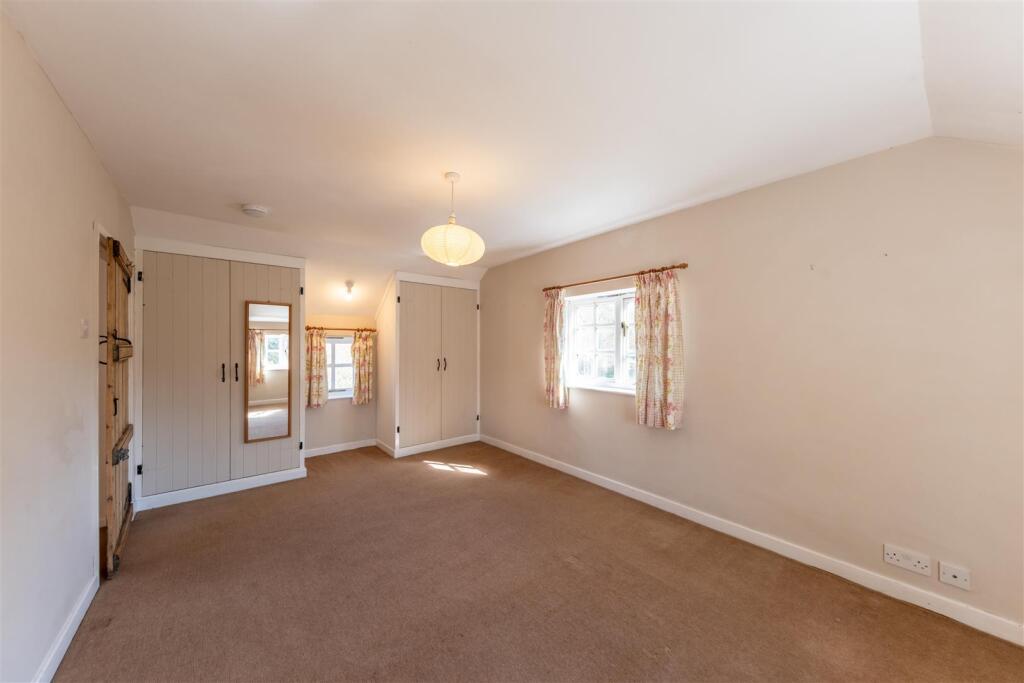 Laburnum Cottage-018.jpg