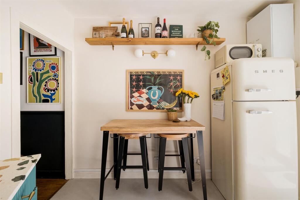 Brookscroft Road, E17