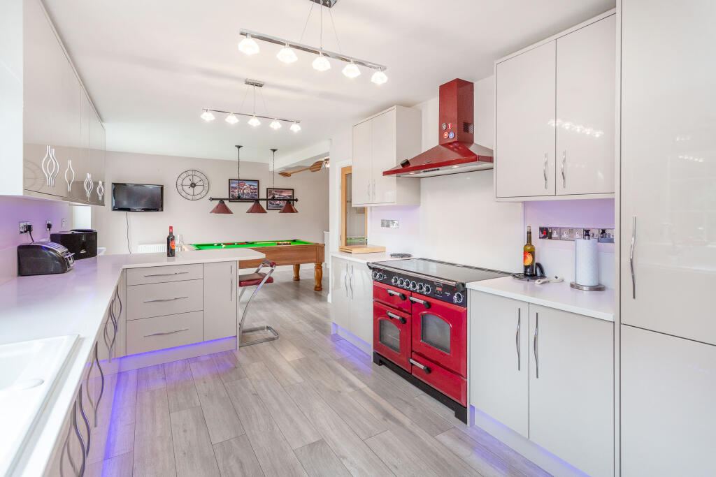 kitchen/diner c