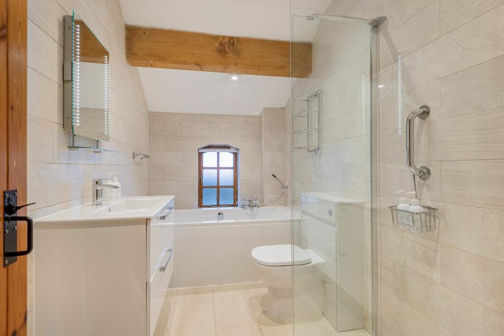 Veranda Annexe - Bathroom