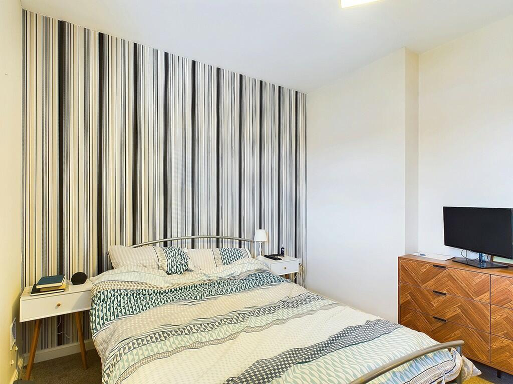 CAM03582G0-PR0056...