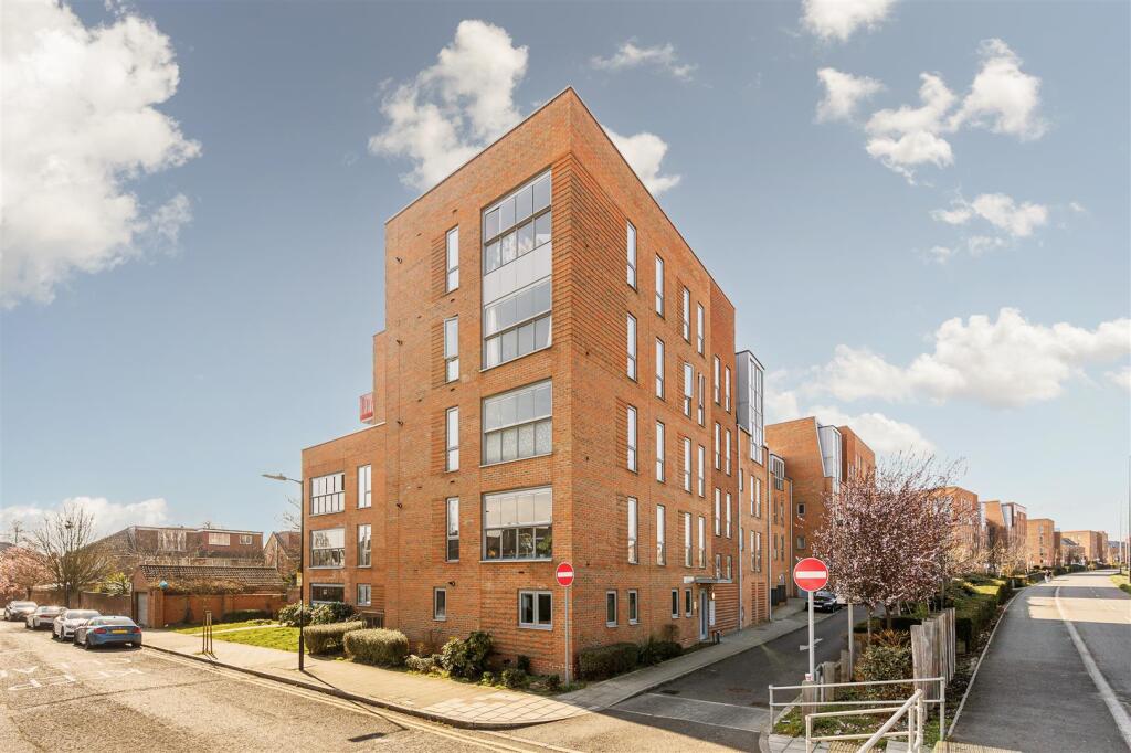 7, Renoir House-1.jpg