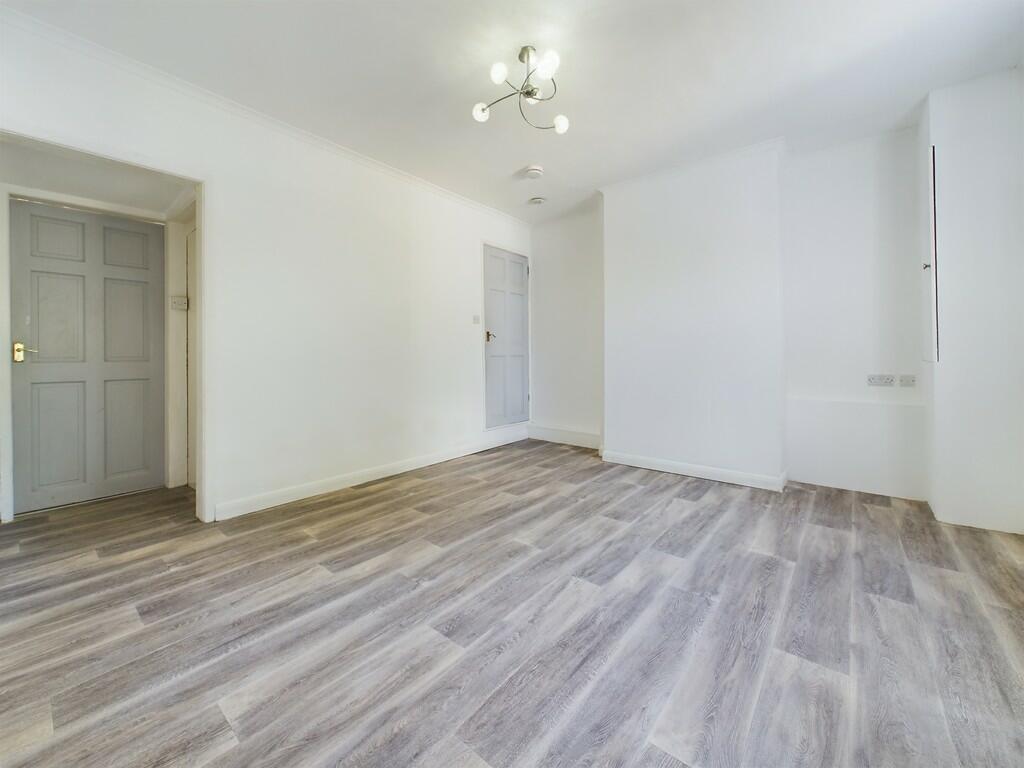 CAM02059G0-PR0158...