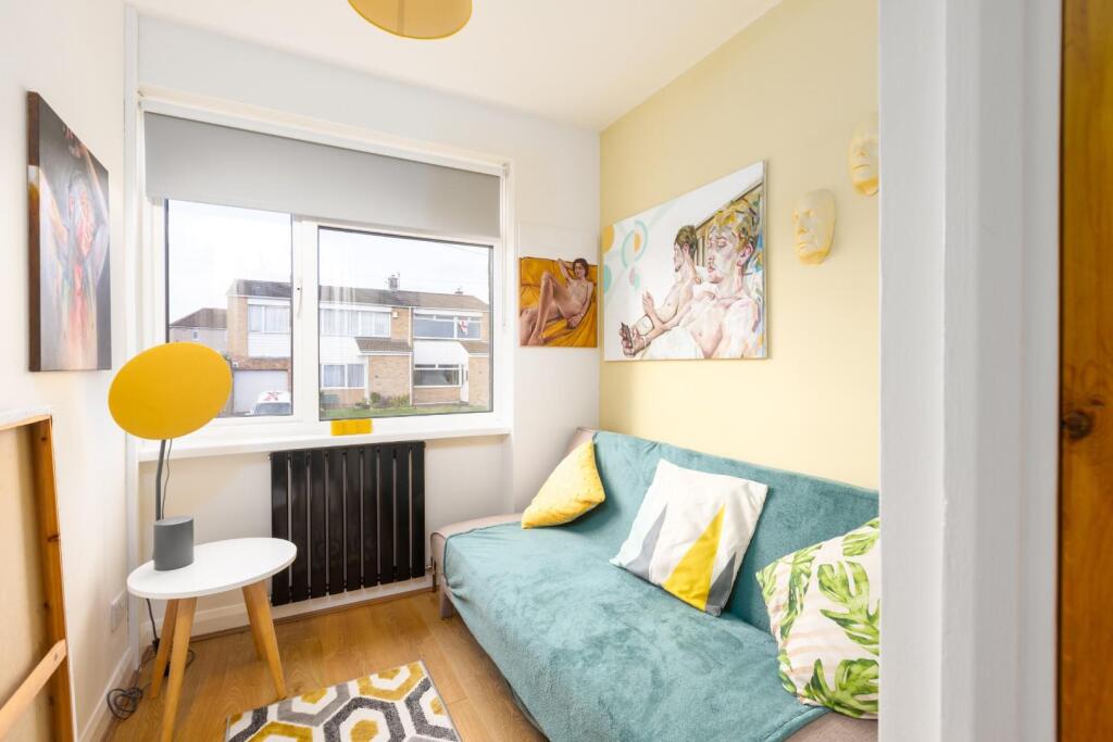 9 Cardill Close, BS13-8.jpg