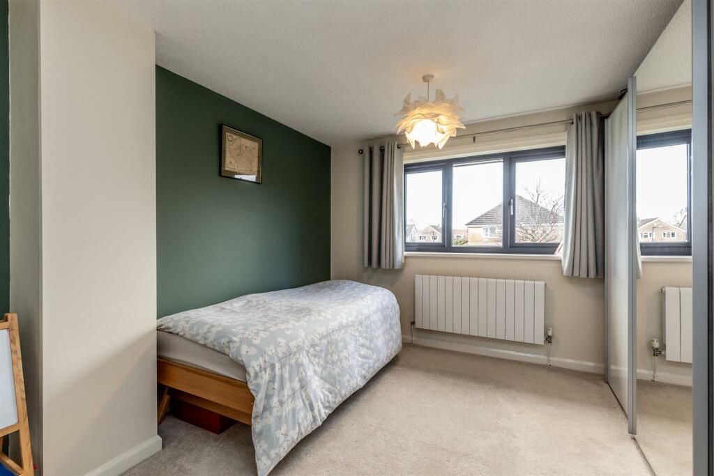 Sates Way, Henleaze Bed 3.jpg