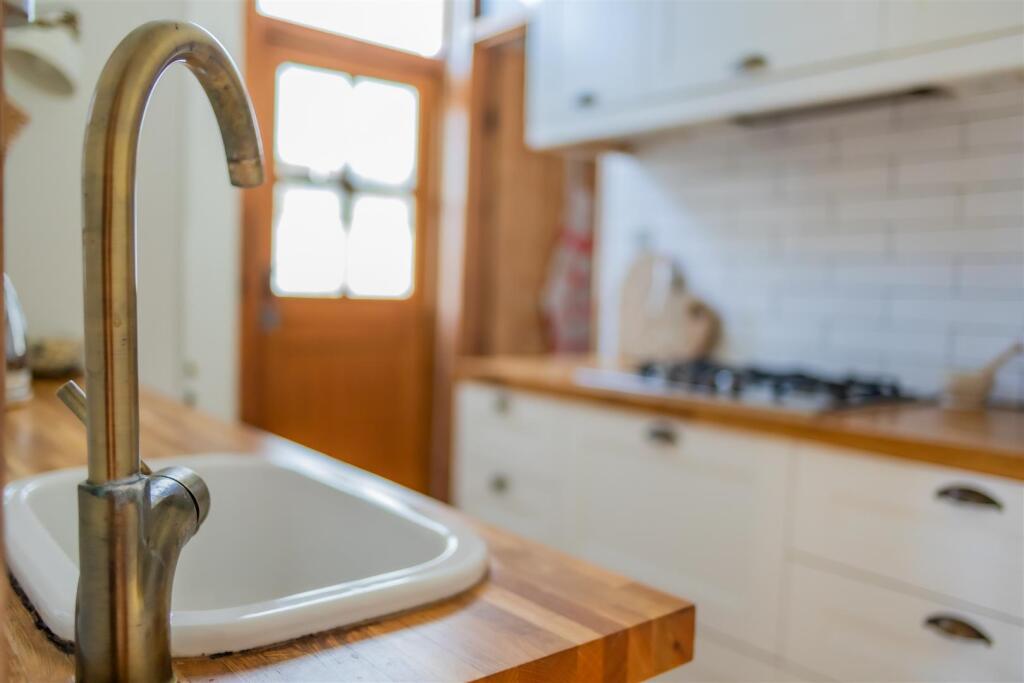 Kimberley Road 152-37.jpg