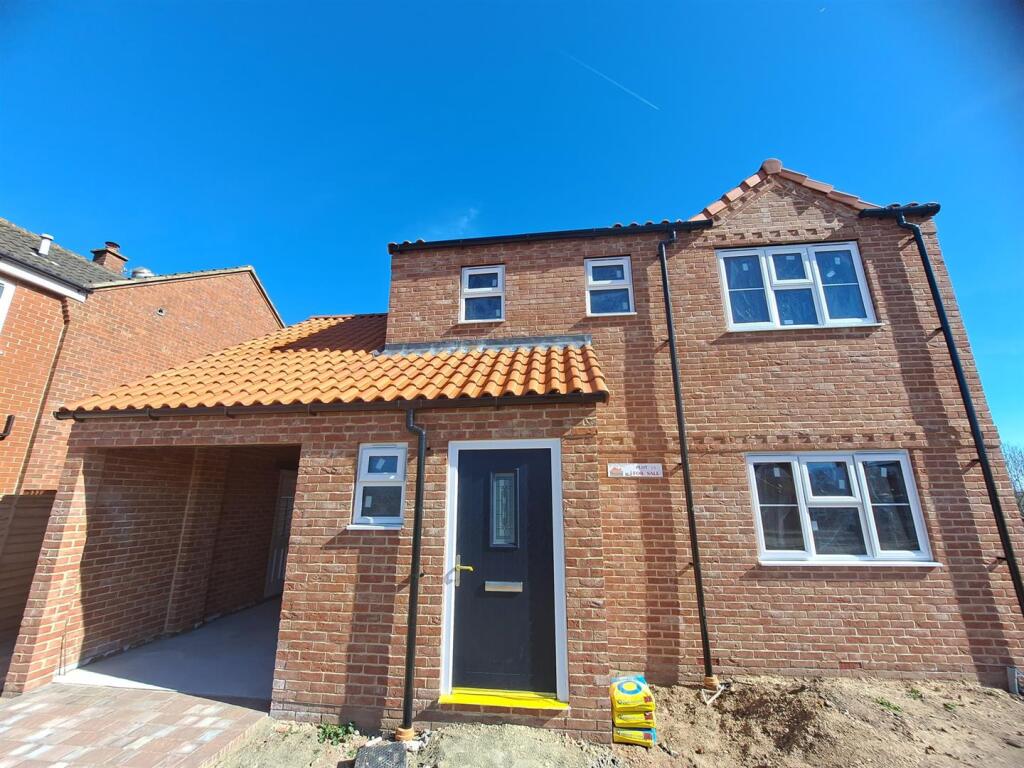 Plot 18 - External #1.jpg