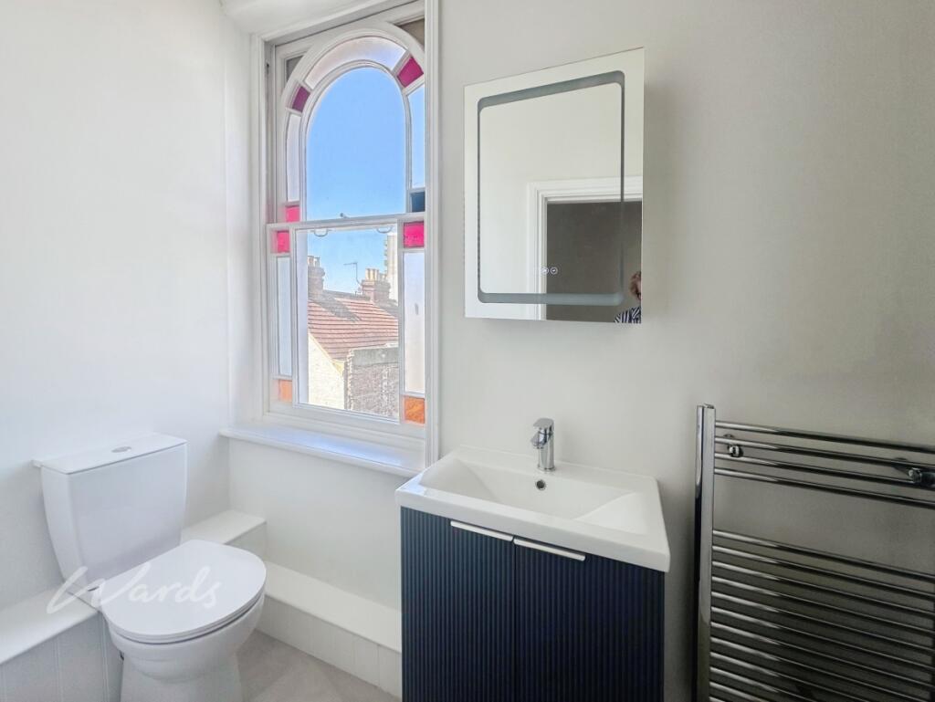 Augusta shower use