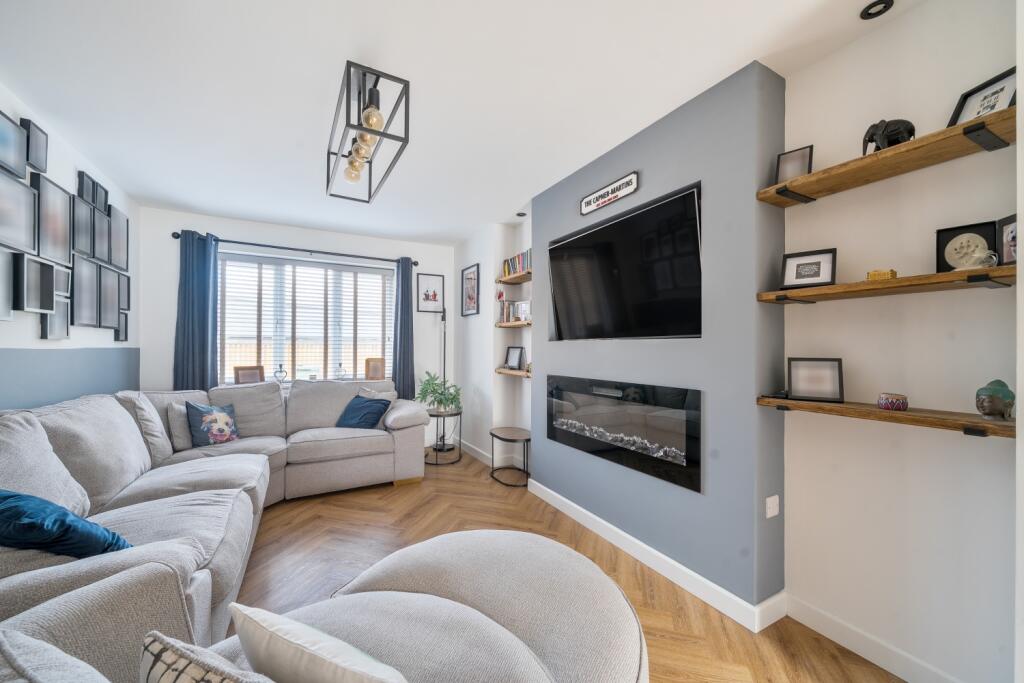 1389439-8-695d1f58f16cd