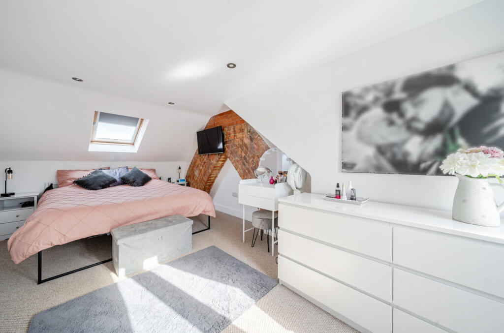 1346141-21-68b5e2...