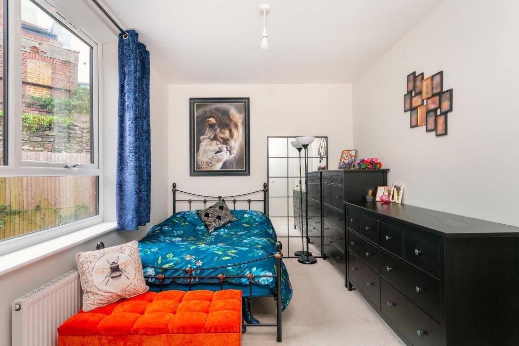 A11B1RTN - Bedroom C.jpg