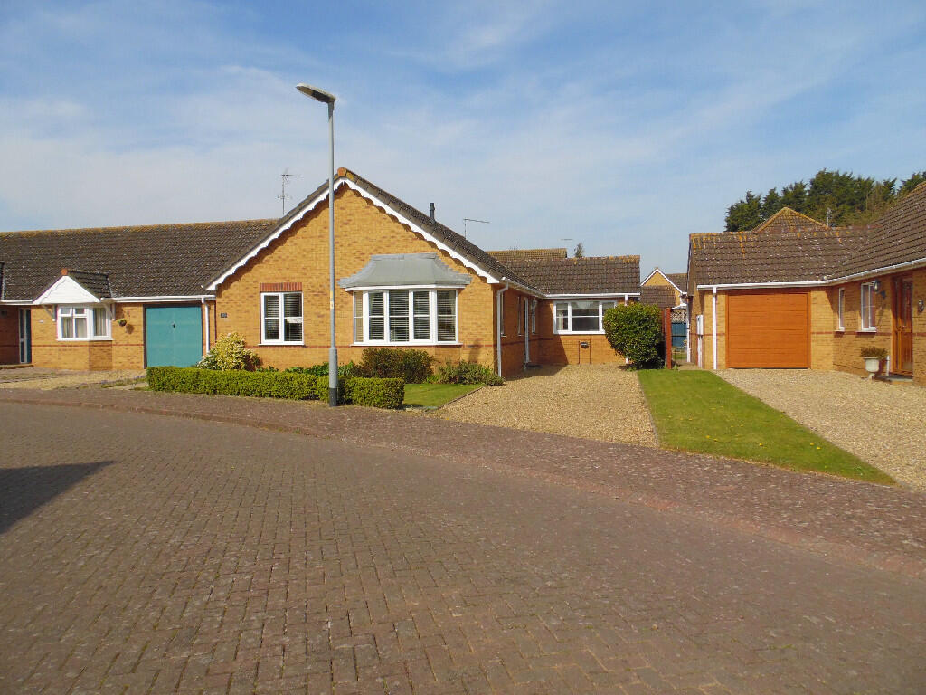 FRONT &amp; DRIVEWAY