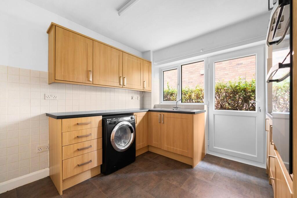 5 College Green, ...