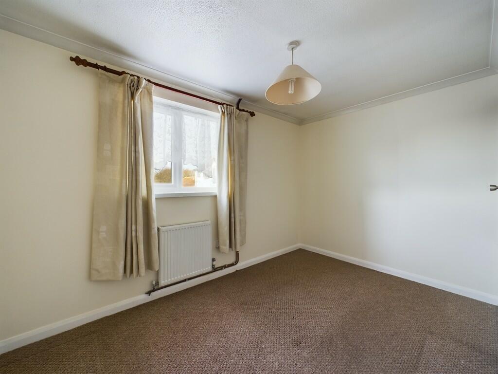 CAM02089G0-PR0356...