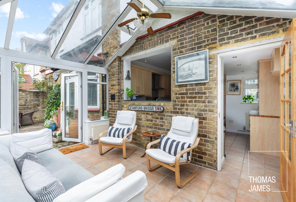 Meadway, conservatory