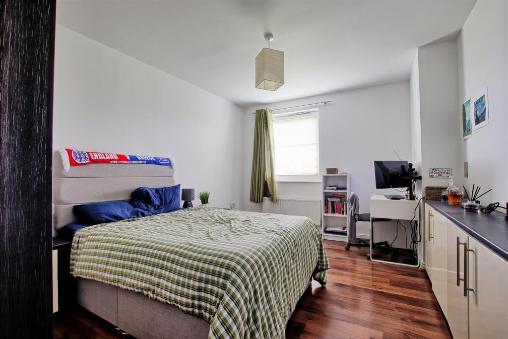 Bedroom one.jpg