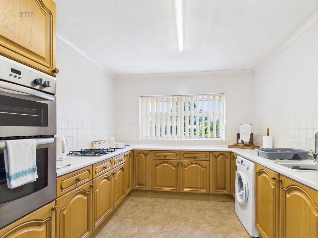 CAM03830G0-PR0174...