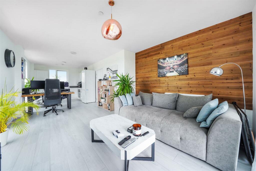 Flat 30, 1 Trobridge Parade - bhbtIvQkQ8x31E0MTo9o