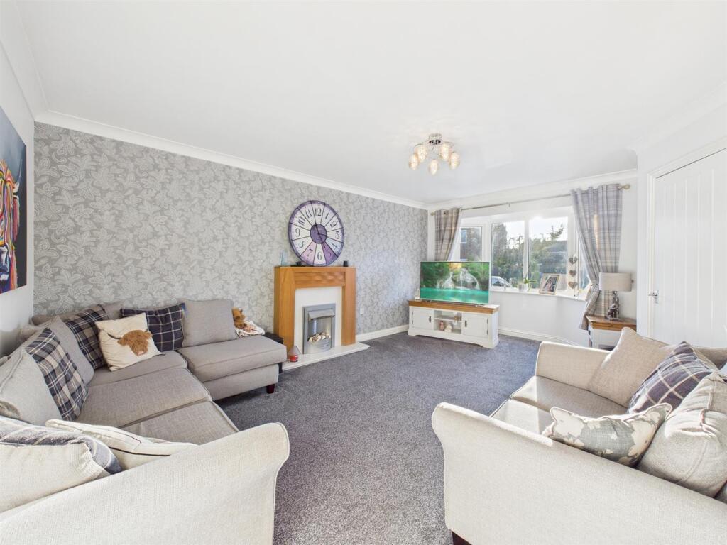 Lounge: