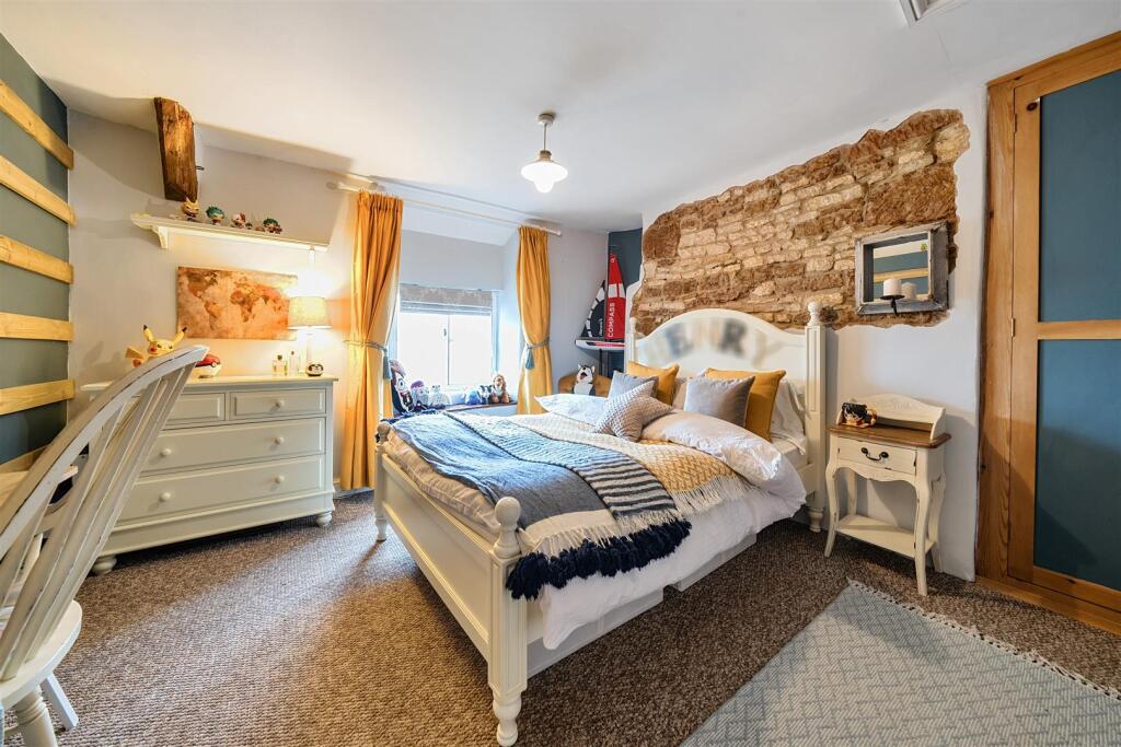 Cliff Hill Farm, 4 Northampton Road, Blisworth (6)