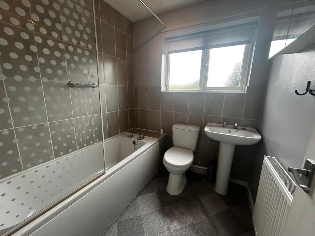 Bathroom (1)
