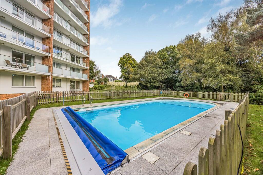 19 Viewpoint, 7 Sandbourne Road, Bournemouth-Small