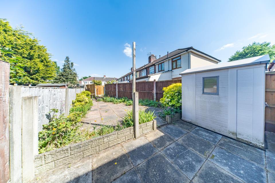 51 Sergrim Road garden 2.jpg