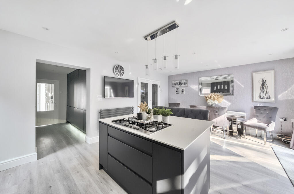 4-681498ab6b21d-1...