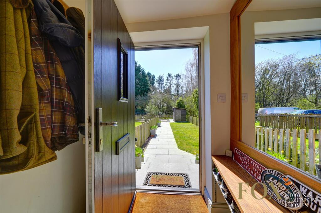 13 Rushford Cottage (16).jpg