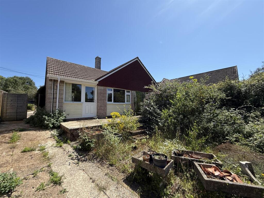 Rear Garden: