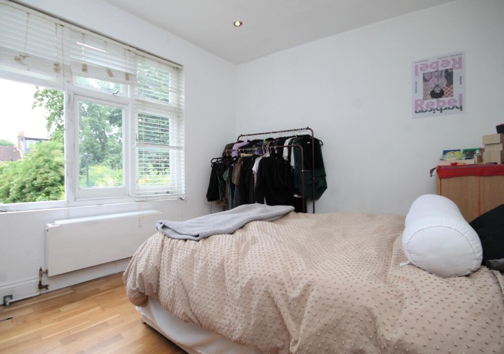 Bedroom2