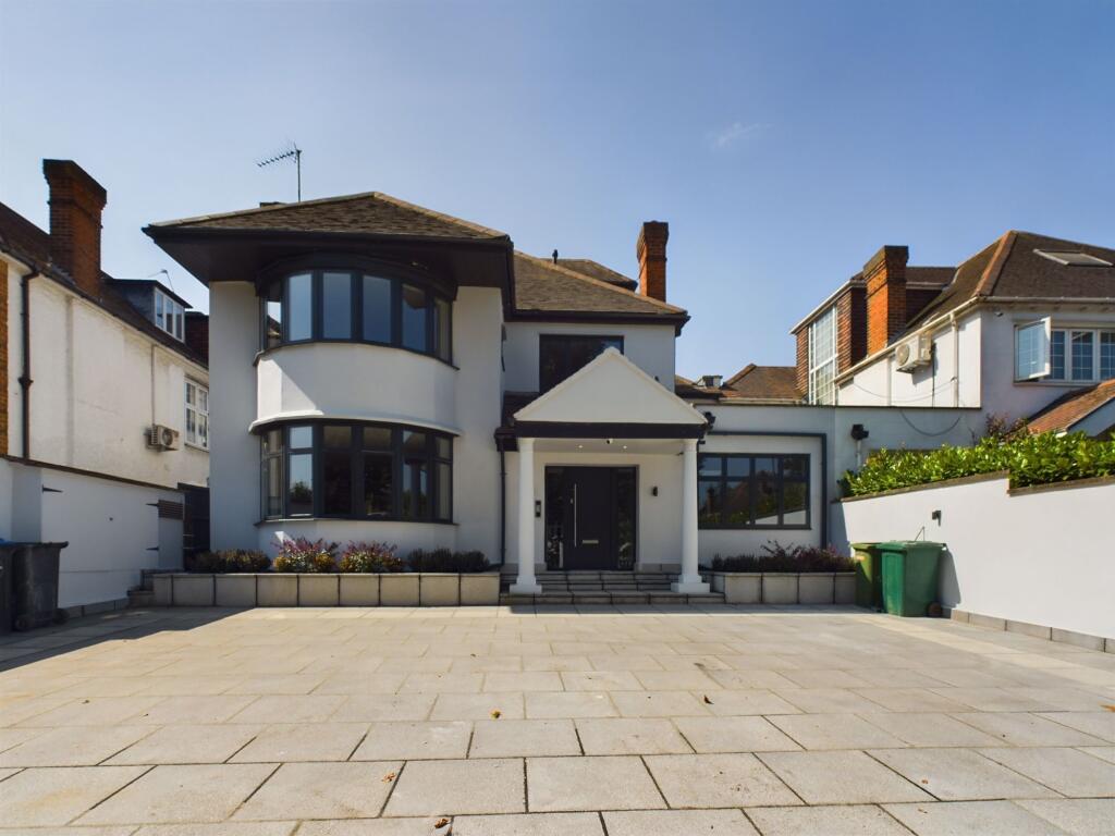 FRONT EXTERNAL