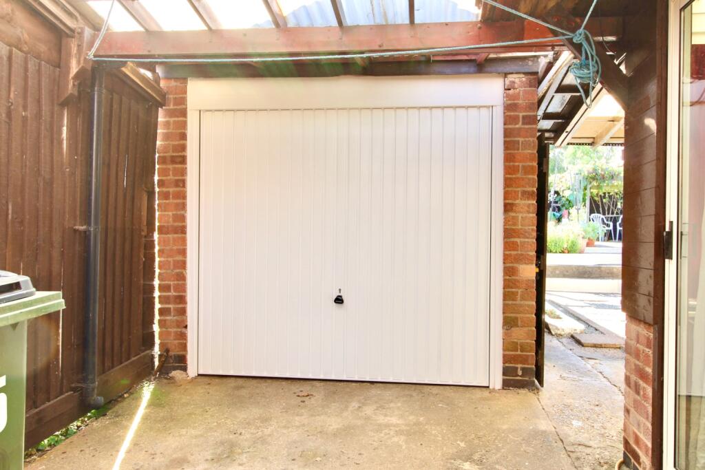 Detached Single Garage with Store and Potting Shed
