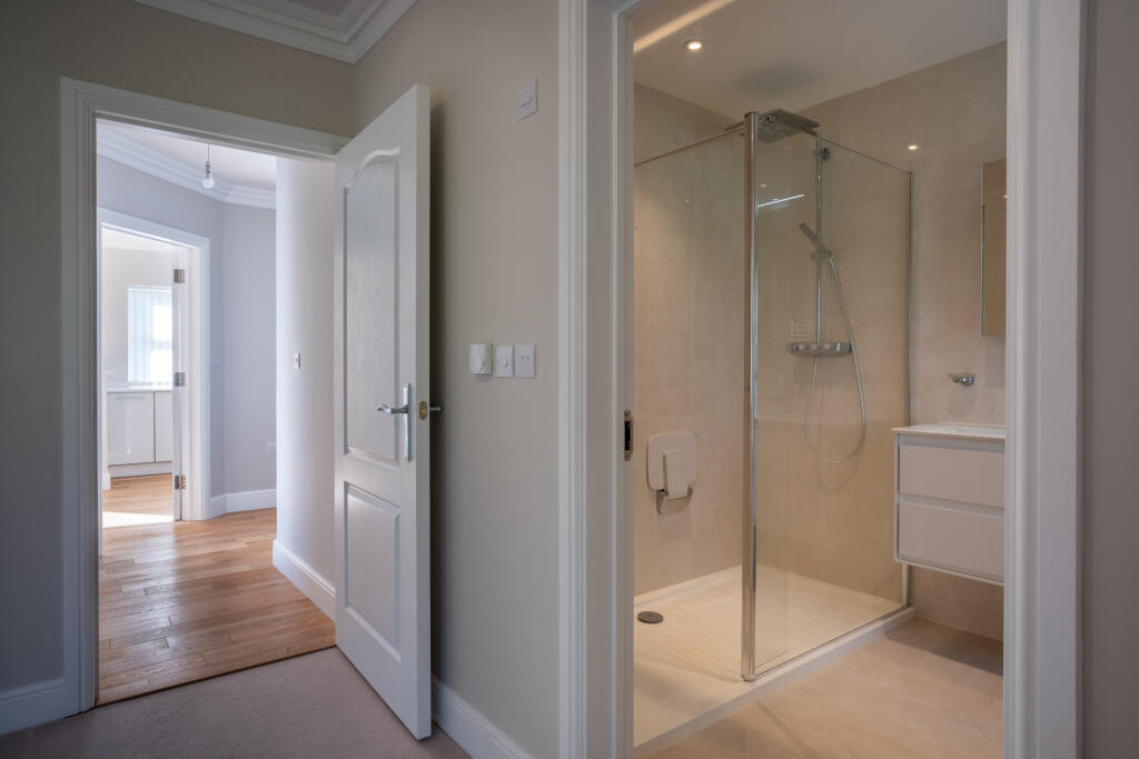 Ensuite