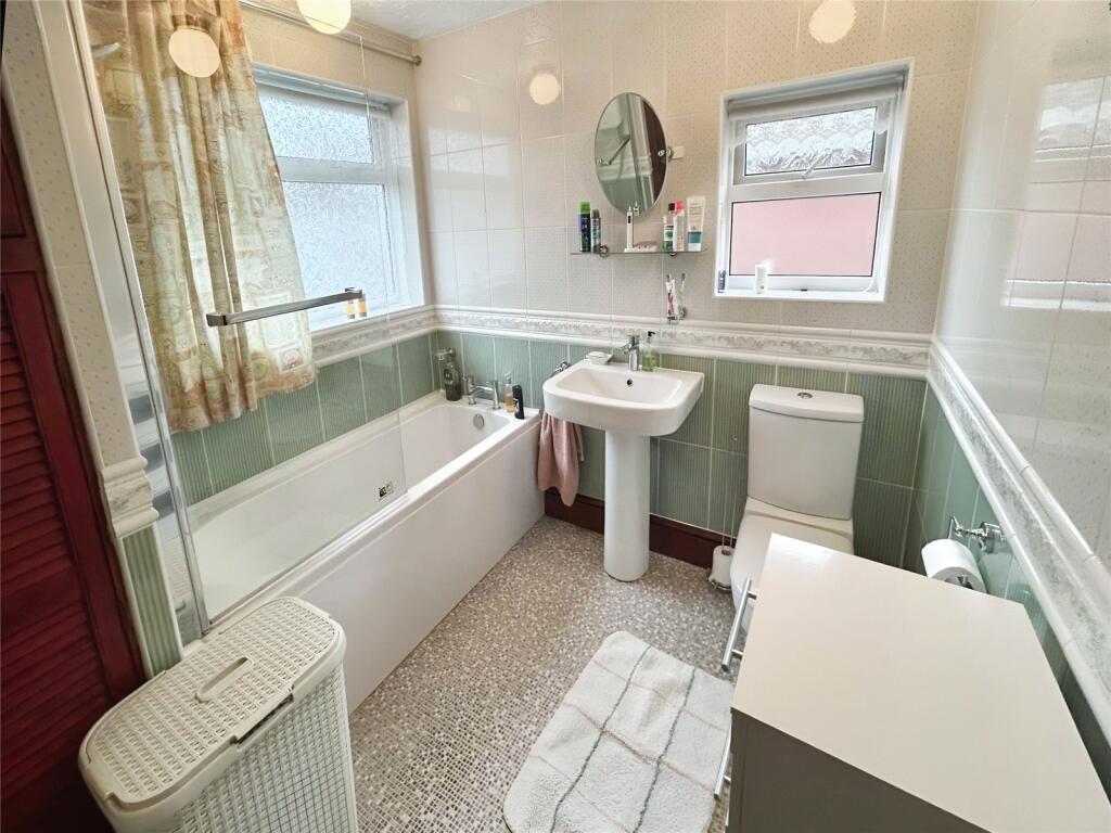 Family Bathroom W/C
