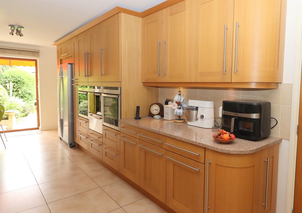 Kitchen 2 25-07-2...