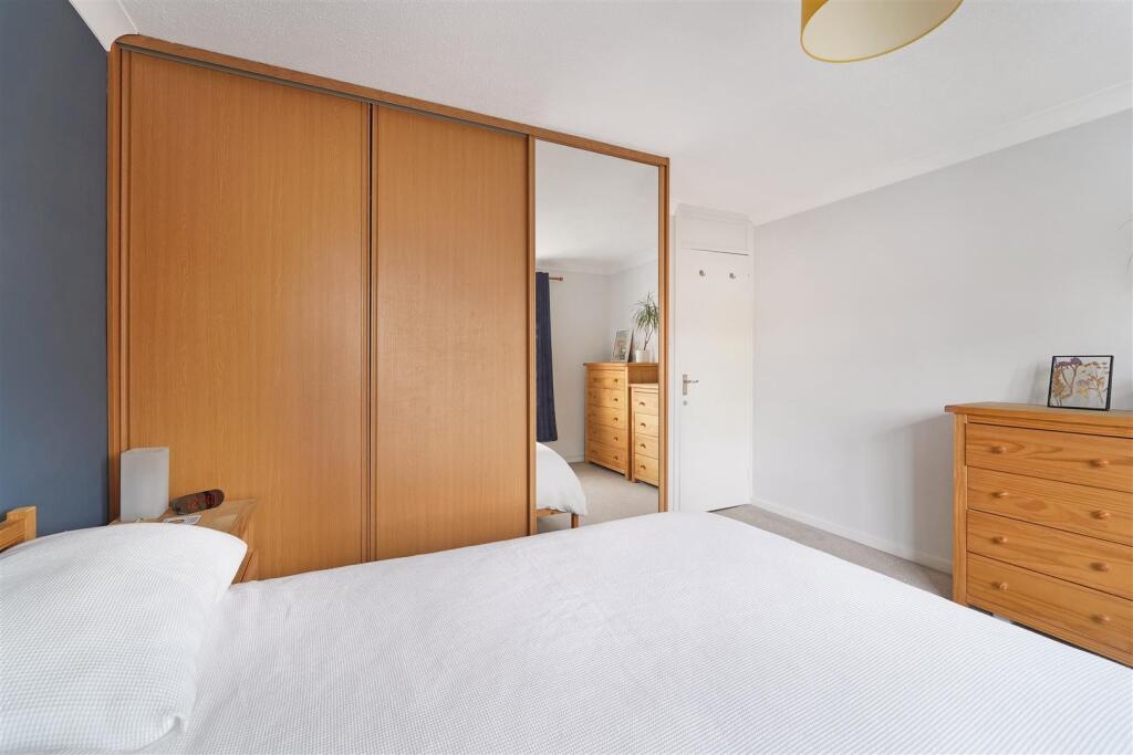 HAWTHORN PLACE (8).jpg