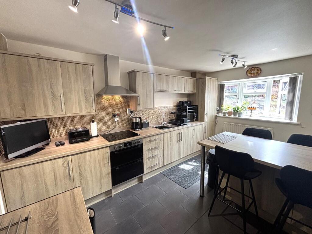 kingsford kitchen 4.jpg