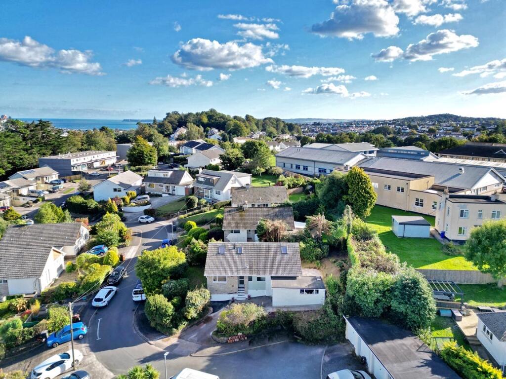 Marlowe Close, Torquay, Devon, TQ2 6DQ