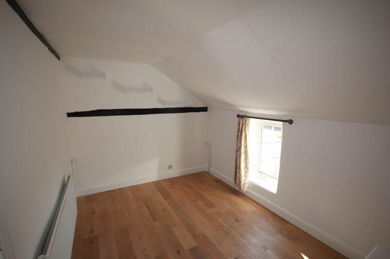Occasional bedroom/dressing room