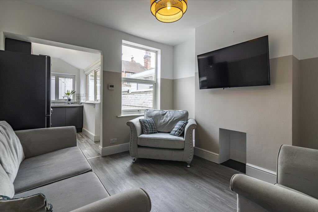 13FlorenceStreet-15-scaled-1.jpg