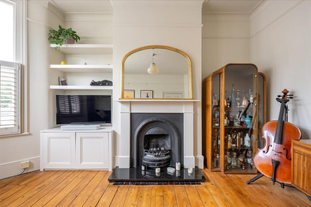 Kings Road E11